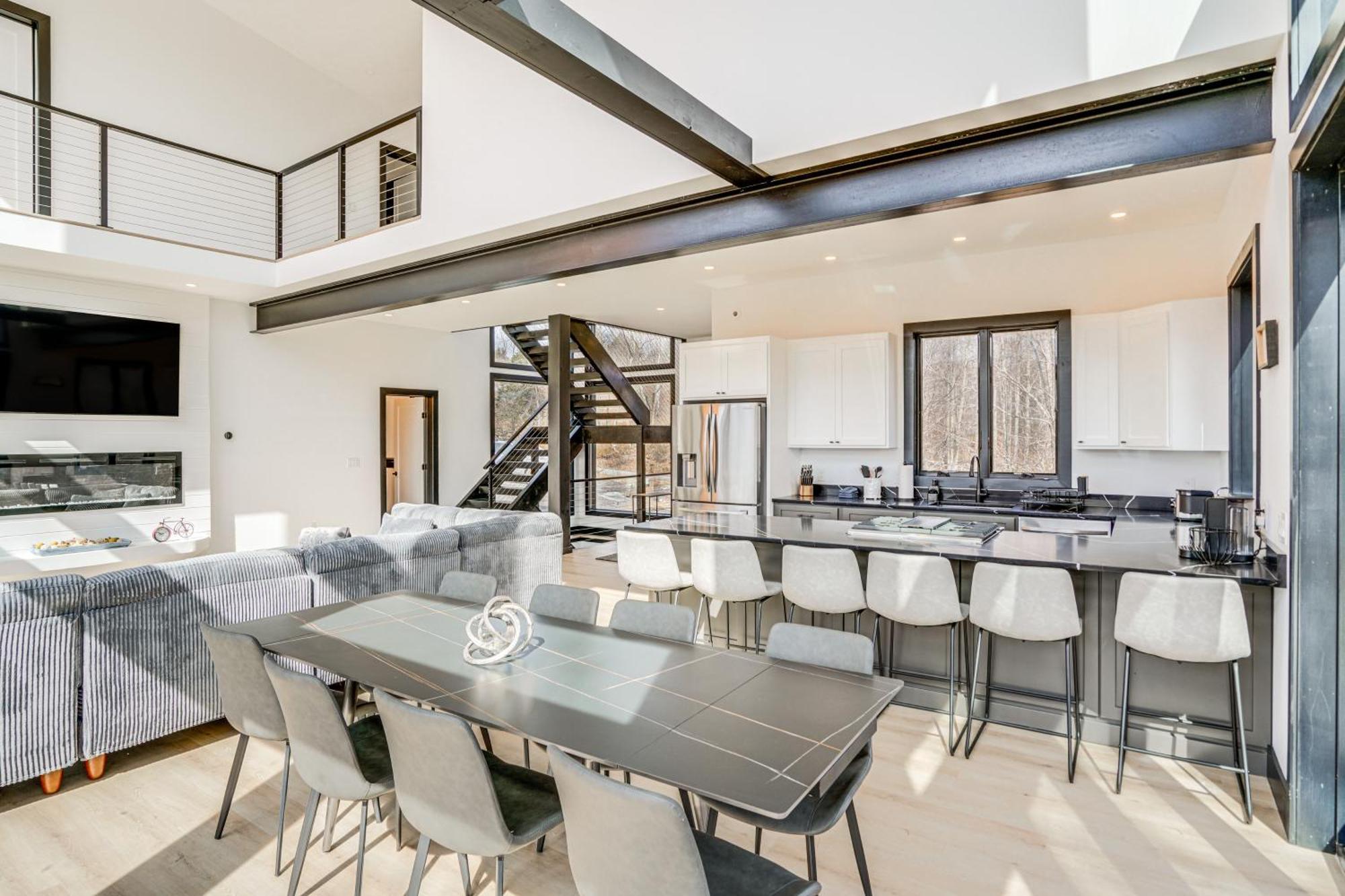 Custom Windham Mtn Villa With Pool, Theater And Views! Exterior photo